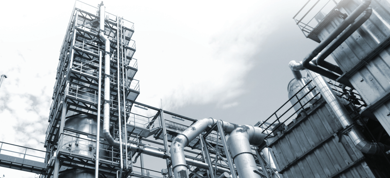 Grayscale image of an oil refinery