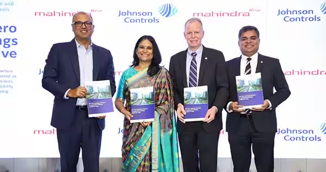 George Oliver, Abanti Sankaranarayanan and Shri Hardeep Singh Puri, inaugurating a roadshow hosted by Mahindra and Johnson Controls