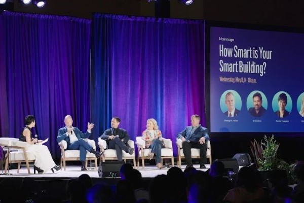 At the recent global WELL Conference of the International WELL Building Institute, Johnson Controls Chairman and CEO George Oliver emphasized the importance of healthy buildings at the core of Johnson Controls’ strategy. 
